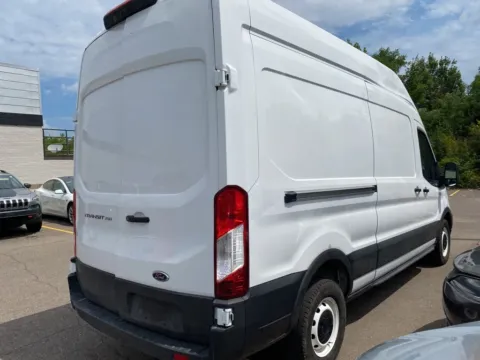 More photos of 2021 Ford Transit-250 at Wixom Motors, MI