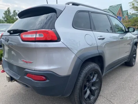 More photos of 2016 Jeep Cherokee Trailhawk at Wixom Motors, MI