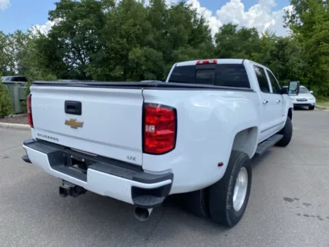 More photos of 2019 Chevrolet Silverado 3500HD LTZ at Wixom Motors, MI