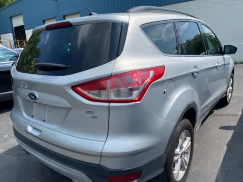 More photos of 2014 Ford Escape SE at Wixom Motors, MI