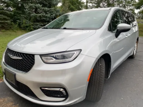 Silver 2023 Chrysler Pacifica Touring L for sale in Wixom, MI