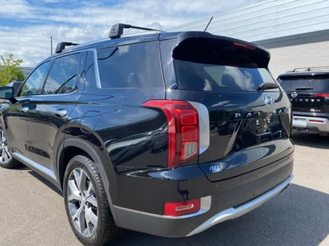 More photos of 2020 Hyundai Palisade SEL at Wixom Motors, MI