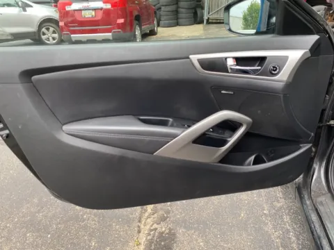 More photos of 2013 Hyundai Veloster at Wixom Motors, MI