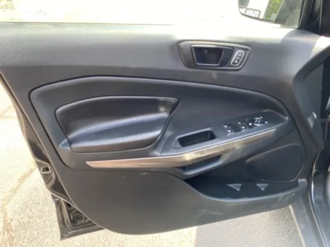 More photos of 2019 Ford EcoSport SES at Wixom Motors, MI