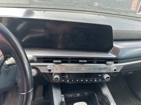 More photos of 2023 Kia Telluride LX at Wixom Motors, MI
