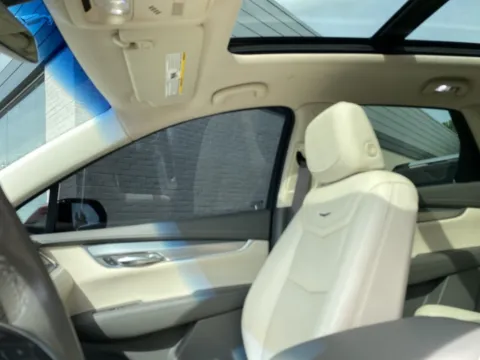More photos of 2021 Cadillac XT5 Premium Luxury at Wixom Motors, MI