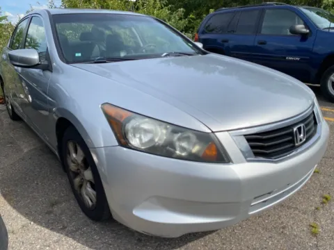 Photos of 2008 Honda Accord EX-L for sale in Wixom, MI at Wixom Motors