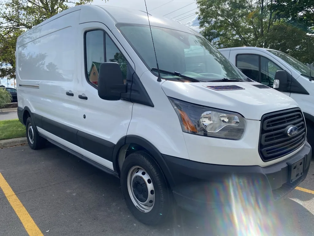 White 2019 Ford Transit-250 for sale in Wixom, MI
