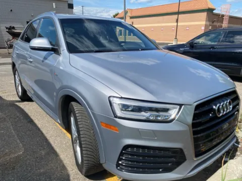 Photos of 2018 Audi Q3 2.0T Premium for sale in Wixom, MI at Wixom Motors