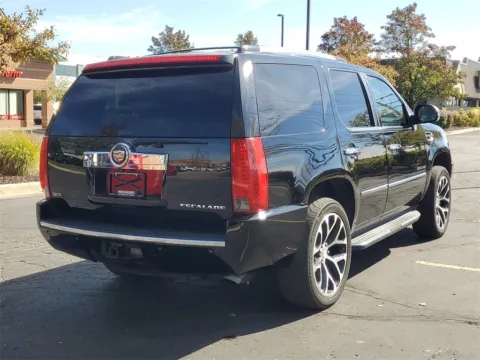 More photos of 2011 Cadillac Escalade Luxury at Wixom Motors, MI