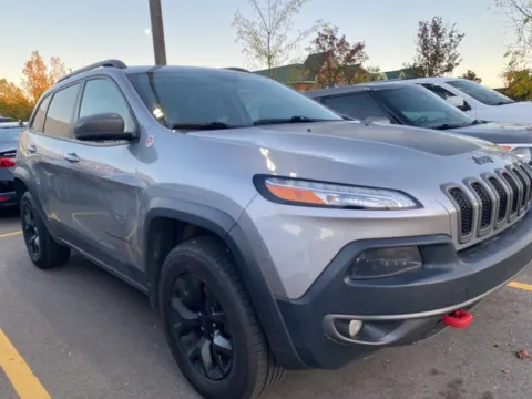 Photos of 2016 Jeep Cherokee Trailhawk for sale in Wixom, MI at Wixom Motors