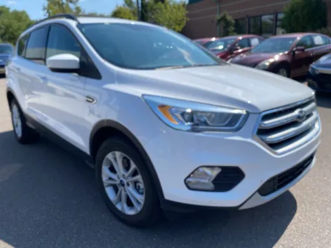 Photos of 2017 Ford Escape SE for sale in Wixom, MI at Wixom Motors