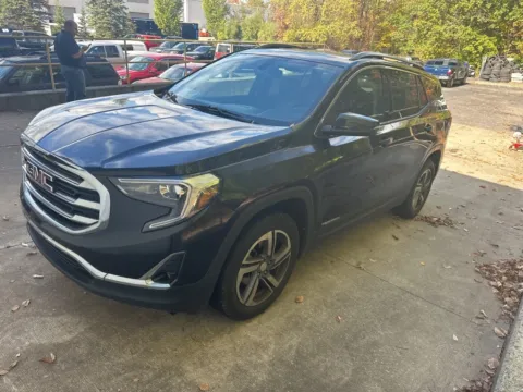 Photos of 2019 GMC Terrain SLT for sale in Wixom, MI at Wixom Motors