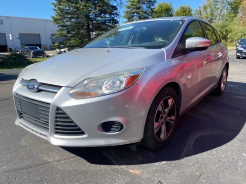 Silver 2013 Ford Focus SE for sale in Wixom, MI
