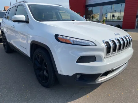 White 2018 Jeep Cherokee Limited for sale in Wixom, MI