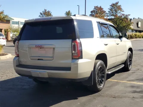 More photos of 2017 GMC Yukon SLE at Wixom Motors, MI