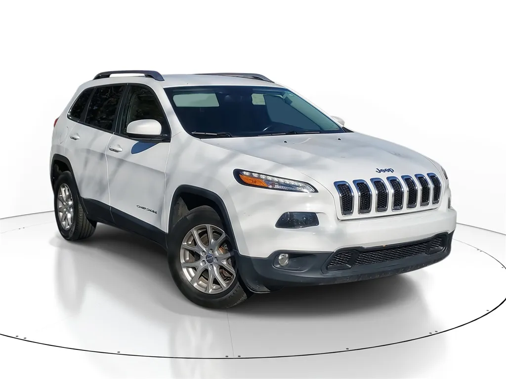 2016 Jeep Cherokee North