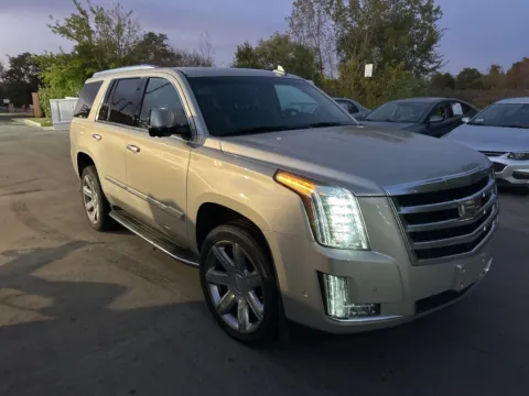 Photos of 2017 Cadillac Escalade Luxury for sale in Wixom, MI at Wixom Motors