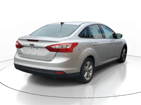 More photos of 2014 Ford Focus SE at Wixom Motors, MI