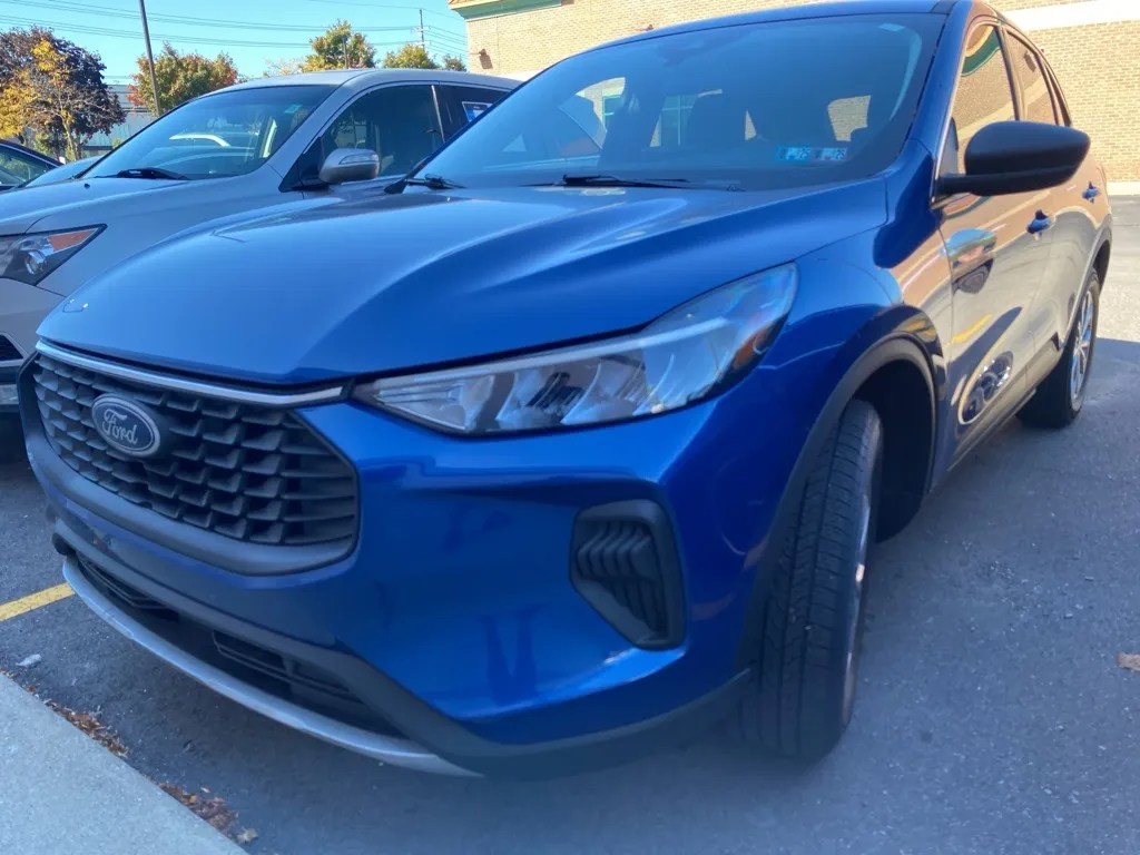 2023 Ford Escape