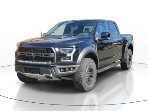 Photos of 2018 Ford F-150 Raptor for sale in Wixom, MI at Wixom Motors