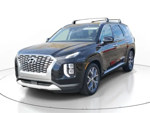 Photos of 2020 Hyundai Palisade SEL for sale in Wixom, MI at Wixom Motors
