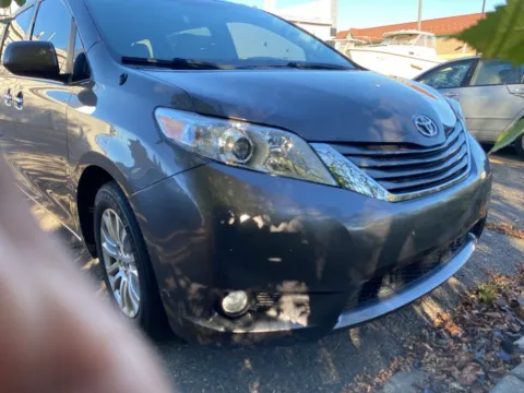 Photos of 2014 Toyota Sienna L for sale in Wixom, MI at Wixom Motors