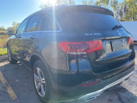 More photos of 2022 Mercedes-Benz GLC 300 at Wixom Motors, MI