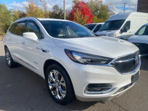 White 2018 Buick Enclave Avenir for sale in Wixom, MI