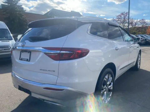 More photos of 2018 Buick Enclave Avenir at Wixom Motors, MI