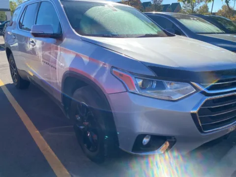 Photos of 2020 Chevrolet Traverse LT for sale in Wixom, MI at Wixom Motors