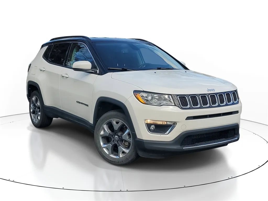 2019 Jeep Compass Limited for sale in Wixom, MI