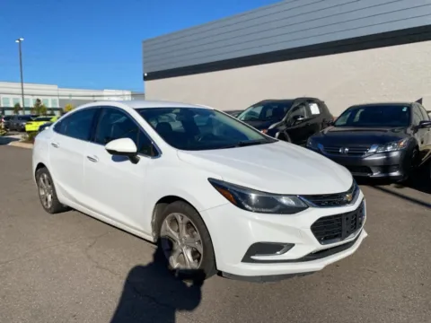 White 2018 Chevrolet Cruze Premier for sale in Wixom, MI