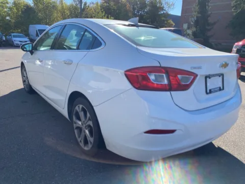 More photos of 2018 Chevrolet Cruze Premier at Wixom Motors, MI