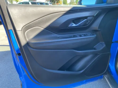 More photos of 2024 GMC Terrain SLE at Wixom Motors, MI