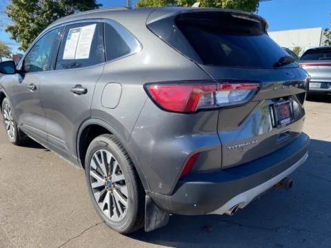 More photos of 2021 Ford Escape Hybrid Titanium at Wixom Motors, MI