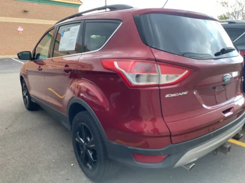 Another view of 2014 Ford Escape SE for sale in Wixom, MI at Wixom Motors