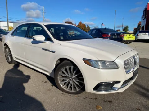 White 2018 Lincoln Continental Select for sale in Wixom, MI