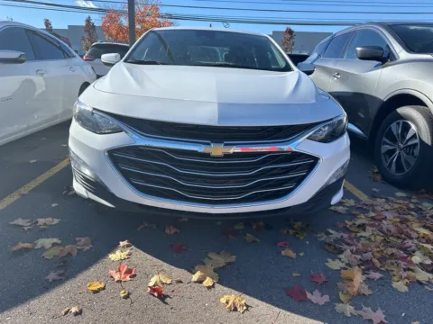 Photos of 2024 Chevrolet Malibu LT for sale in Wixom, MI at Wixom Motors