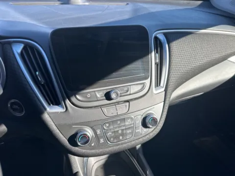 More photos of 2024 Chevrolet Malibu LT at Wixom Motors, MI