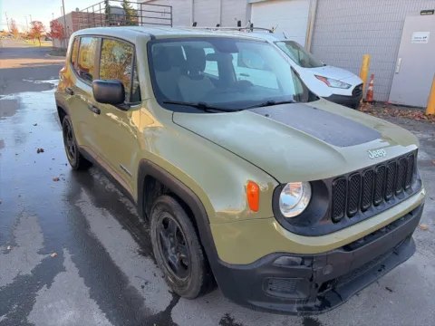Photos of 2015 Jeep Renegade Sport for sale in Wixom, MI at Wixom Motors