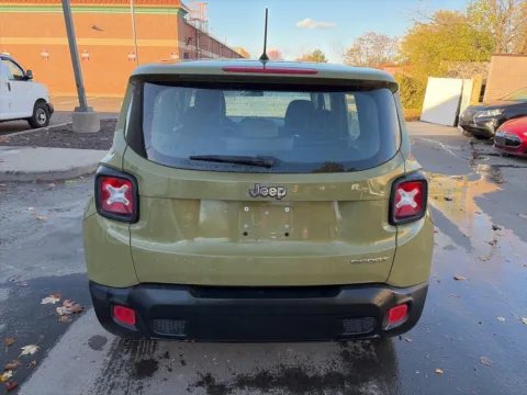 More photos of 2015 Jeep Renegade Sport at Wixom Motors, MI