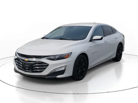 Photos of 2020 Chevrolet Malibu LT for sale in Wixom, MI at Wixom Motors
