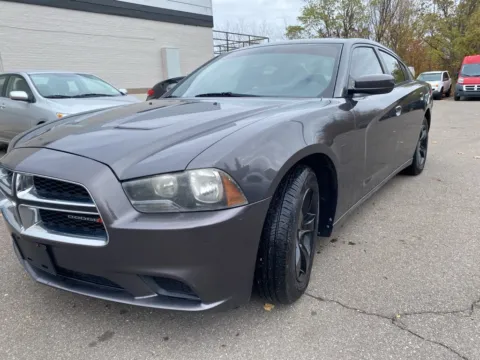 Gray 2013 Dodge Charger SE for sale in Wixom, MI