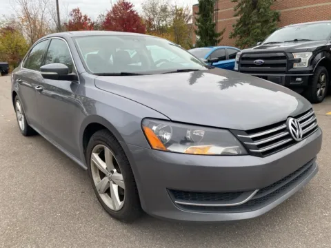 Photos of 2013 Volkswagen Passat 2.5 SE for sale in Wixom, MI at Wixom Motors