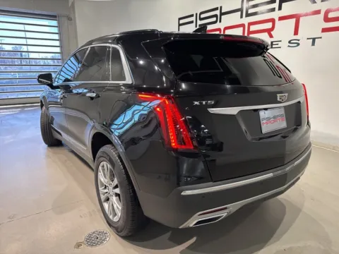 More photos of 2020 Cadillac XT5 Premium Luxury at Fishers Imports - North West, IN