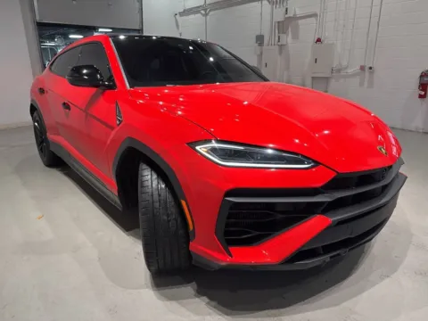 Another view of 2025 Lamborghini Urus SE for sale in Indianapolis, IN at Fishers Imports - North West
