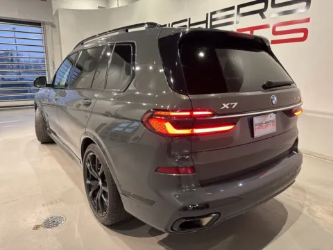 More photos of 2023 BMW X7 xDrive40i at Fishers Imports - North West, IN