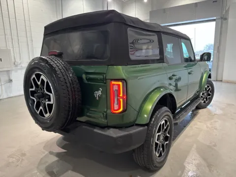 More photos of 2022 Ford Bronco Outer Banks at Fishers Imports - North West, IN