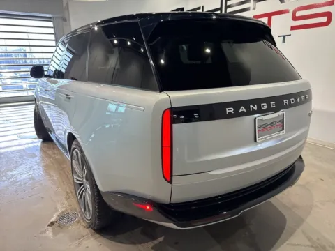 More photos of 2023 Land Rover Range Rover Autobiography at Fishers Imports - North West, IN